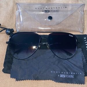 Quay oversized sunglasses
